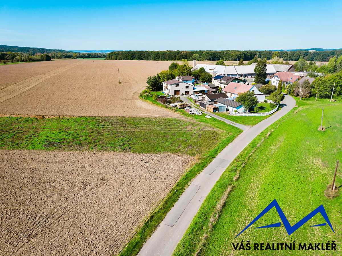 Prodej stavebního pozemku 900 m²